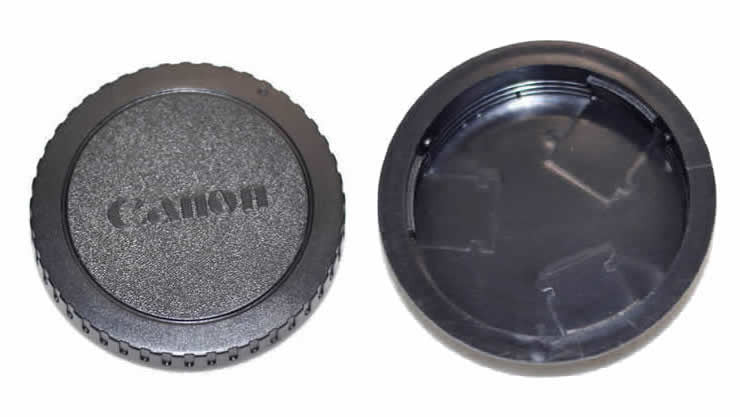 Body and Rear Lens Cap for Canon